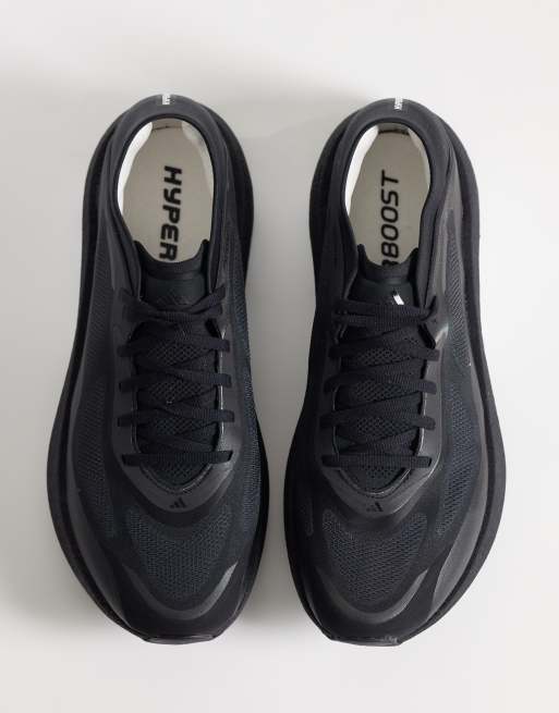 adidas Running Hyperboost Run Sneaker in Schwarz und Weiß, 2 von 5