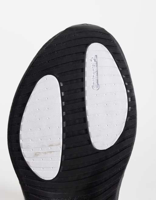 adidas Running Hyperboost Run trainers in black and white, 4 of 5