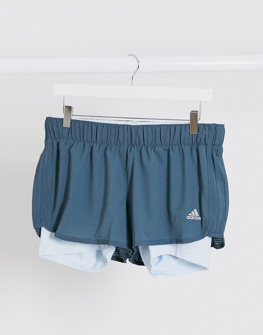 Adidas – Running – Ljusblå shorts med underlager