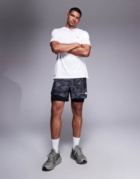 adidas – Running – Own the Run – Svarta shorts i 2-i-1-design med grått tryck - view 1