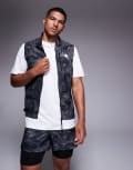 [adidas performance] adidas Running Own The Run vest with black grey print L black