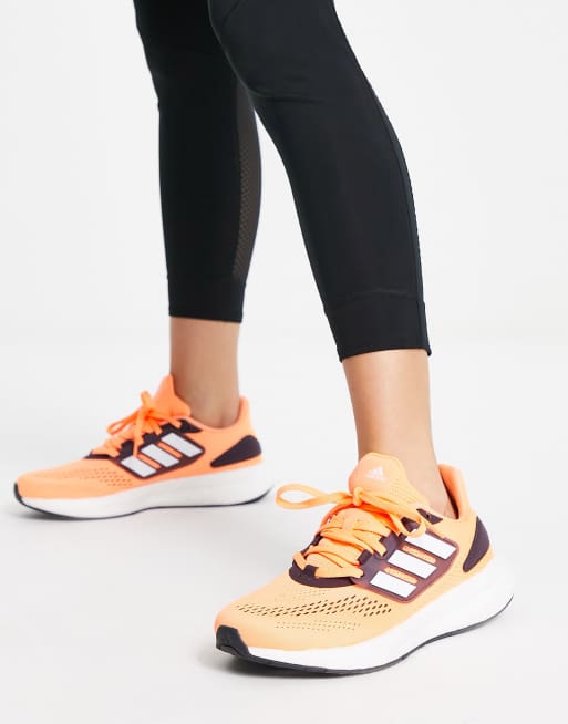adidas Running – Pureboost 22 – Sneaker in Orange