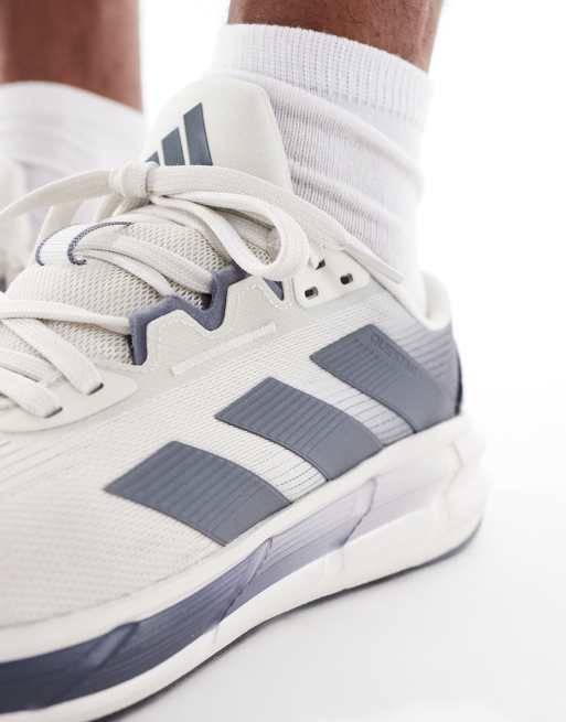 adidas Running Questar 3 trainers in grey, 5 of 5