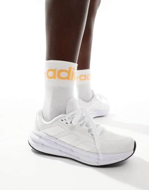 adidas Running Questar 3 trainers in white