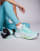 Thumbnail 1 van 5