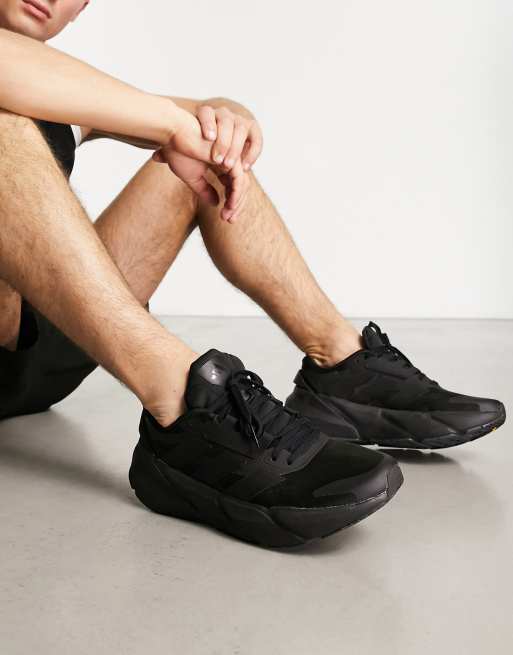 adidas Running Run Adistar sneakers in triple black | ASOS