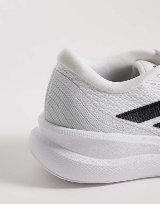 adidas Running Run Falcon 6 sneakers in wit en zwart, 5 van 5