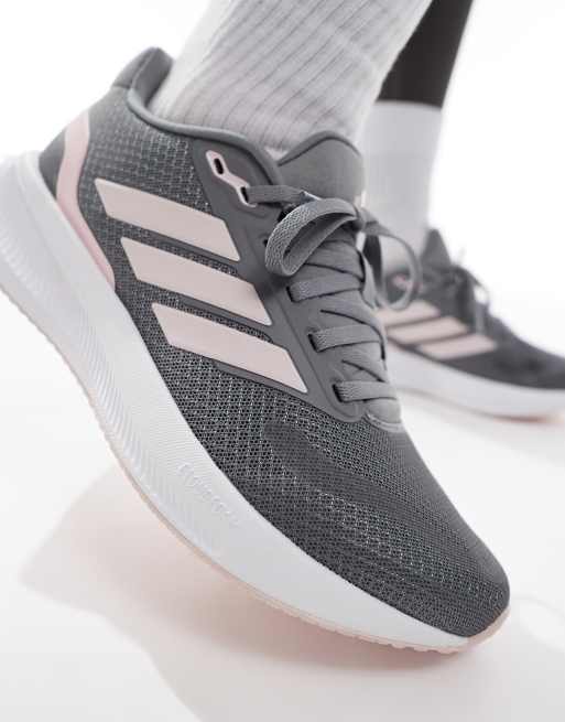 adidas Running RunFalcon 5 Sneaker in Grau und Rosa ASOS