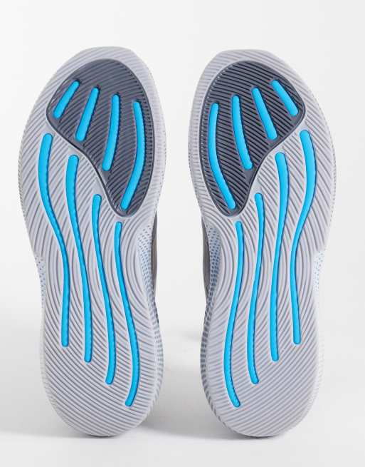 adidas Running Supernova Glide sneakers in grijs en zilver, 4 van 5