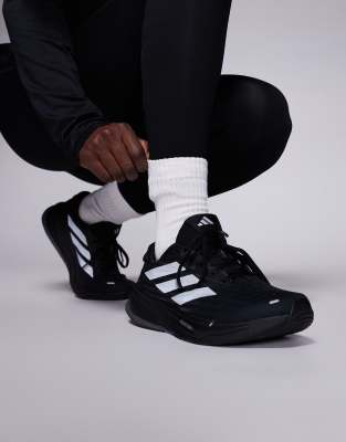 adidas Running - Supernova Rise 2 - Sneaker in Schwarz und Weiß