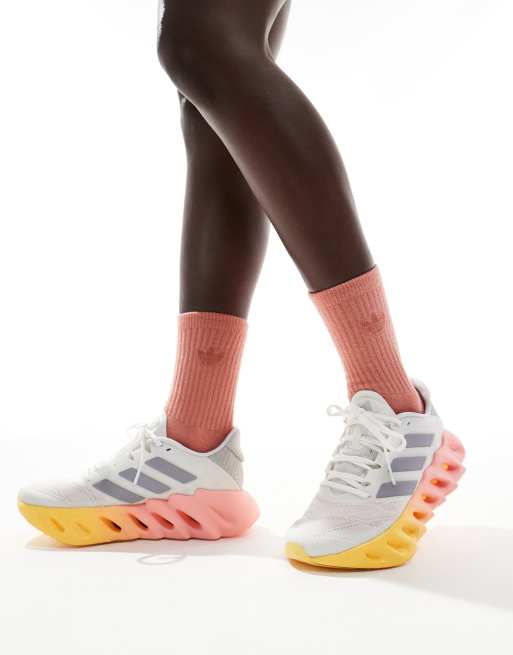 adidas Running Switch FWD 2 trainers in white and orange, 5 of 5
