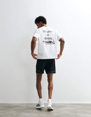 Running - T-Shirt in Weiß mit Evo-Rückenprint Weiß S