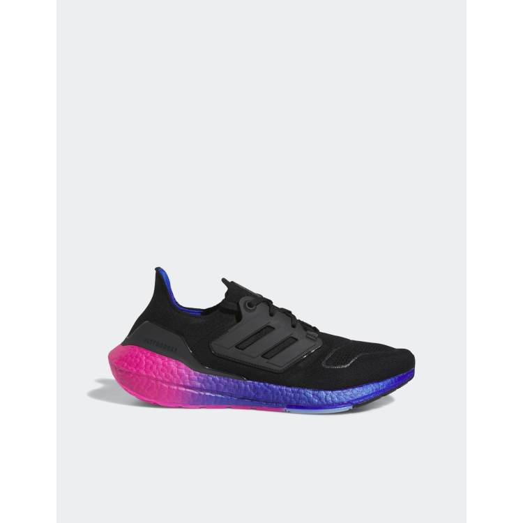 Ultra boost black gradient on feet sale