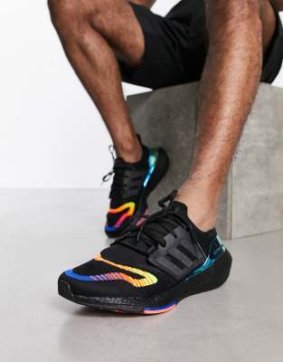adidas Running Ultraboost 22 trainers in black    - ASOS Price Checker