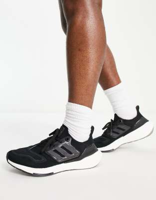 adidas Running Ultraboost 22 trainers in black and white  - ASOS Price Checker