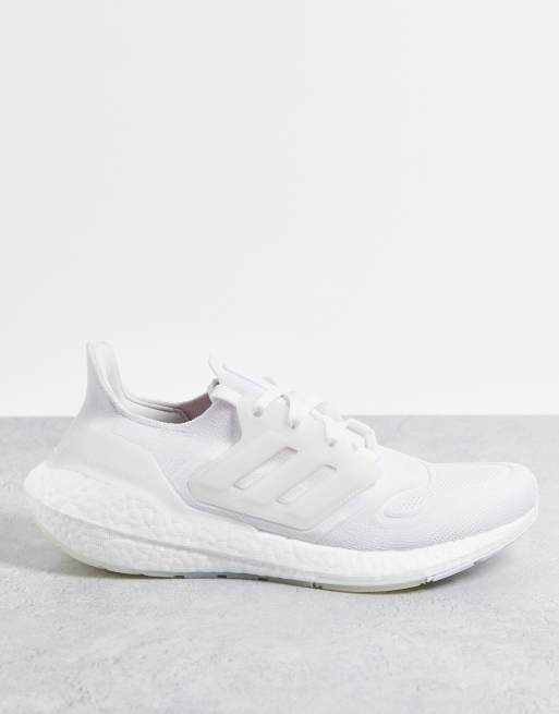 White adidas shop running trainers