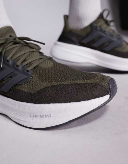 adidas Running – Ultraboost 5 – Lauf-Sneaker in Schwarz und Khaki, 4 von 5