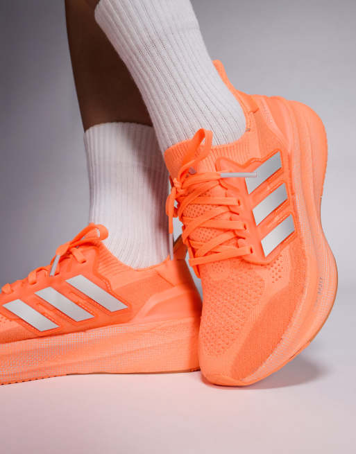 adidas Running - Ultraboost 5 Multirun - Orange/sølvfarvede sneakers, 3 af 5