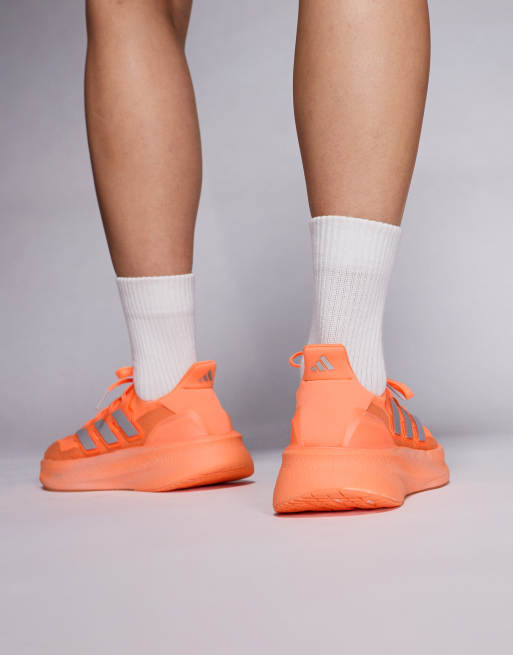 adidas Running - Ultraboost 5 Multirun - Orange/sølvfarvede sneakers, 4 af 5