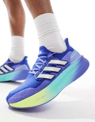 adidas Running - Ultraboost 5 - Sneaker in Blau