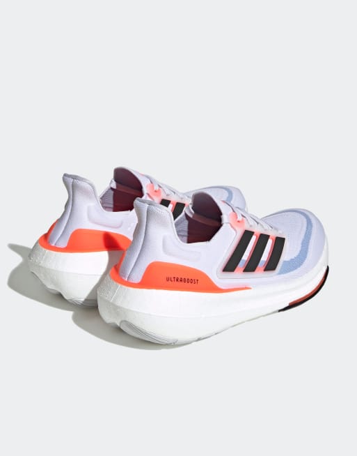 adidas Running Ultraboost Light Sneakers bianche e arancioni ASOS