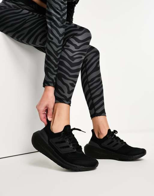 adidas running shoes black