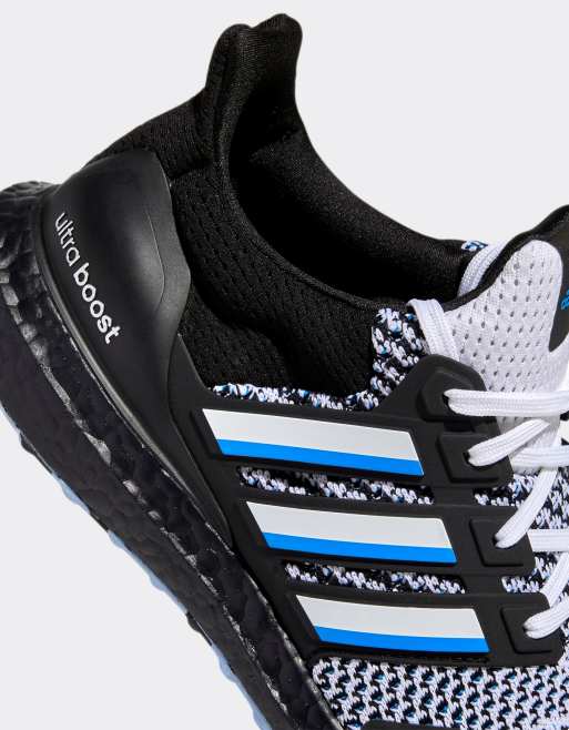 adidas Running Ultraboost Sneaker in Schwarz WeiB und Blau