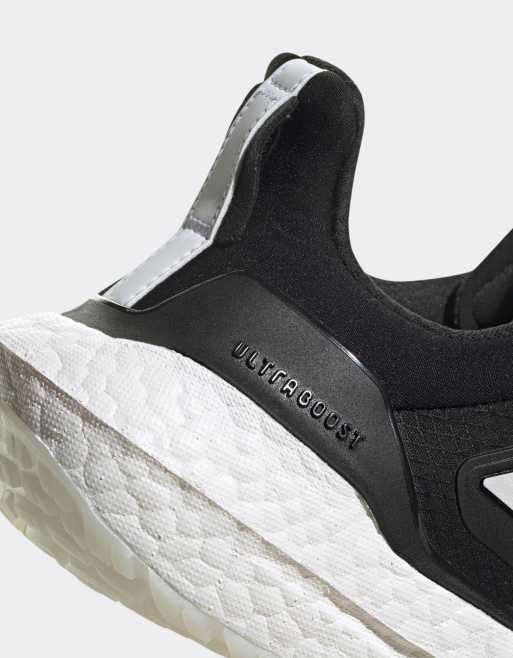 adidas - Running - Ultraboost - Sneakers in zwart, wit en grijs, 4 van 4