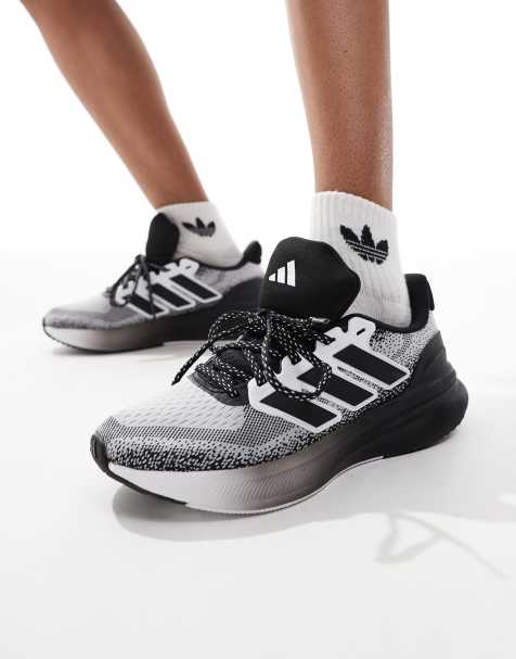 adidas Running - Ultrarun 5 - Hvide og sorte sneakers - view 1