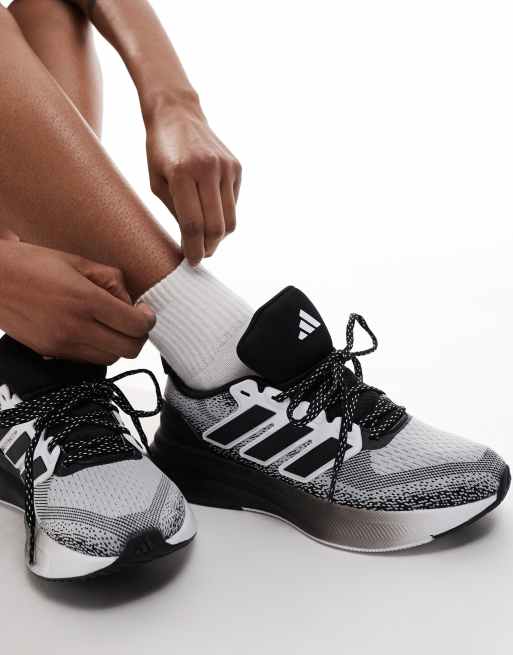 adidas Running – Ultrarun 5 – Sneaker in Weiß und Schwarz, 3 von 5