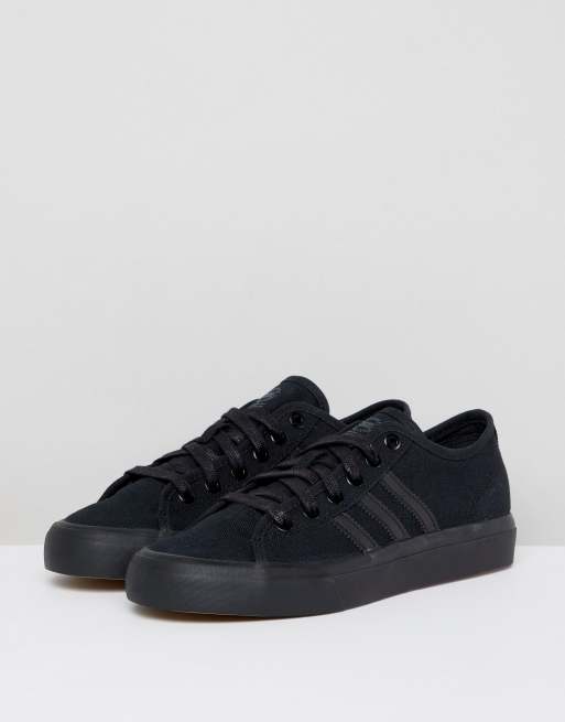 Matchcourt hot sale adidas black