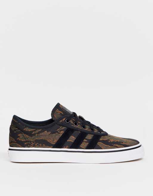 Adidas hot sale camo trainers