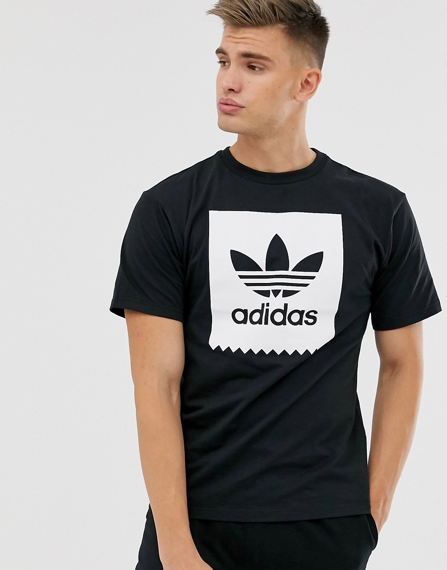 Adidas Skateboarding - Blackbird - T-shirt in zwart