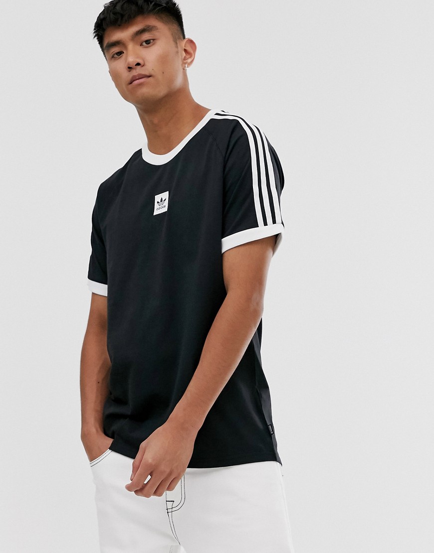 Adidas Skateboarding - Cali 2.0 - T-shirt in zwart