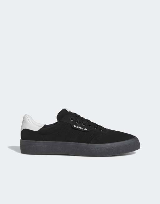 adidas Skateboarding - Gevulkaniseerde 3MC sneakers in zwart