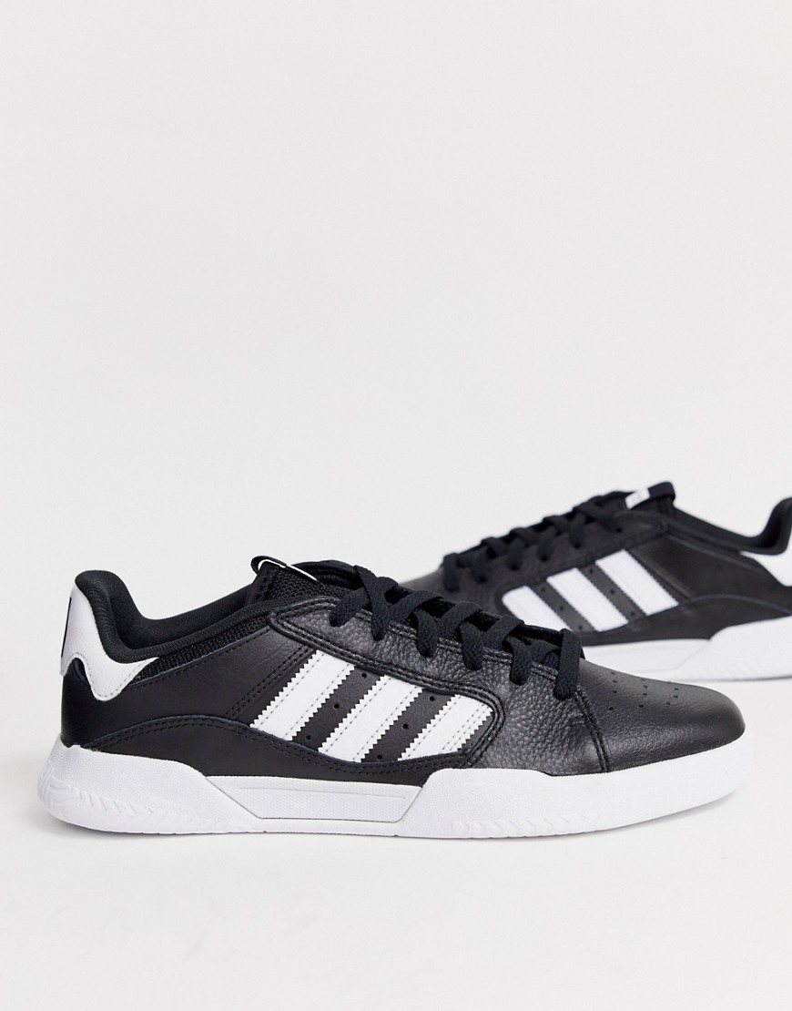 adidas - Skateboarding - Lage sneakers VRX in zwart met witte zool