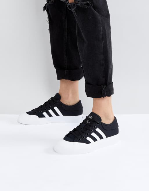 Adidas 2025 matchcourt shoe