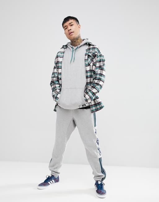 adidas Skateboarding Quarzo Hoodie in grijs CE1837 ASOS