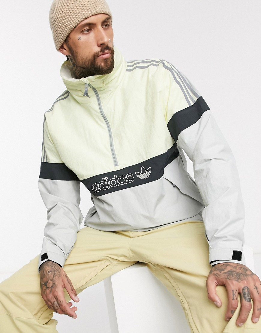 Adidas Snowboarding — Cremefarvet snowbreaker-jakke