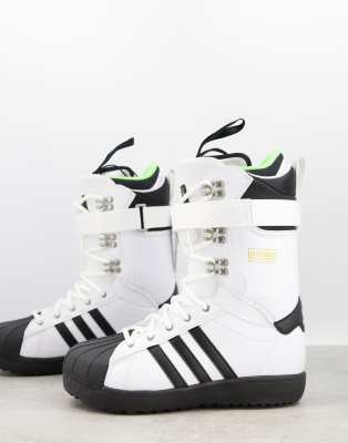 Adidas superstar hot sale boots snowboard