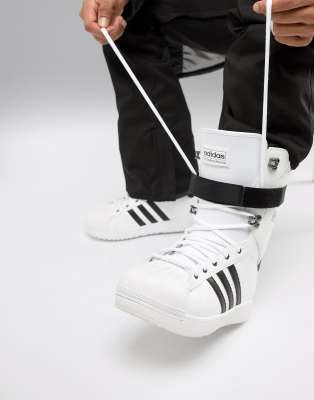 adidas superstar adv snowboard