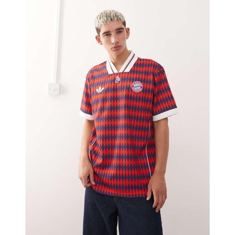 Bayern München adidas シャツ 赤青 adidas Soccer Bayern Munich jersey in red and blue | ASOS