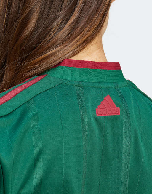 ☆adidas☆ Soccer Crop T-Shirt Green adidas Soccer Tiro cropped t-shirt in dark green | ASOS