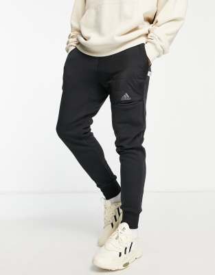 Adidas Originals Adidas Sportstyle Winter Commuter Sweatpants In Black In Black