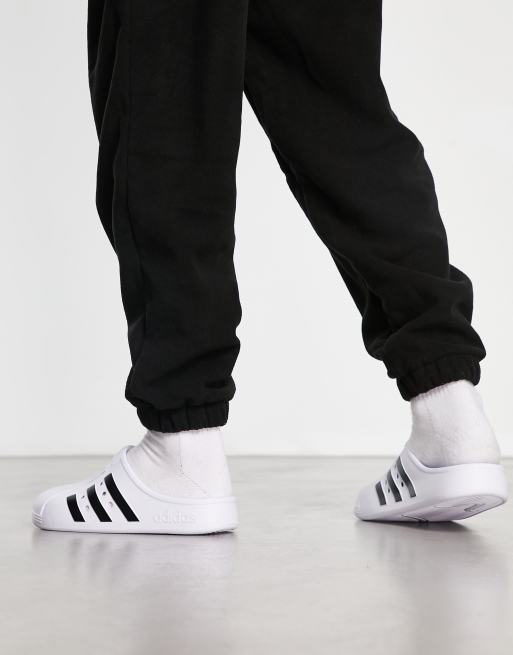 adidas Sportswear Adilette clogs in white, 2 of 4