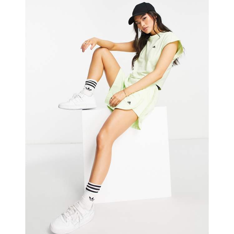 Lime green adidas clearance outfit