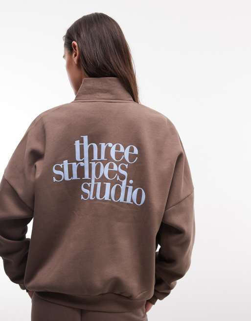 adidas Sportswear - chaqueta de chándal Three Stripes Studios marrón, 2 de 4