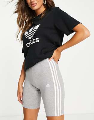 adidas - Sportswear - Essential - Leggings-Shorts in Grau mit den 3 Streifen