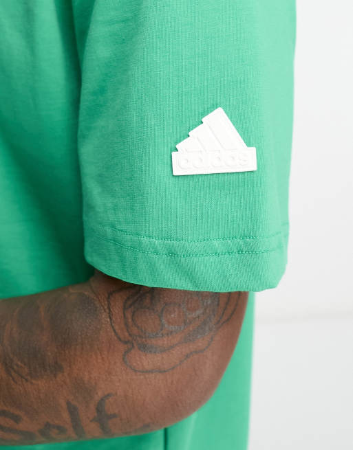 【adidas】Sportswear Future Icons ビック ロゴ Tシャツ ♪ adidas Sportswear Future Icons big logo t-shirt in green | ASOS