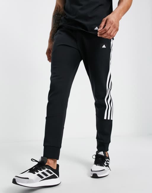 Verlichten Kreet welzijn adidas - Sportswear - Future Icons - Joggingbroek in zwart | ASOS